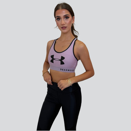 Front view of Under Armour women’s sports bra with smooth double-layer fabric