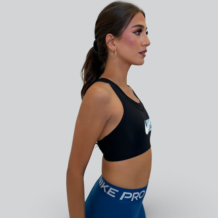 Nike women’s medium-support sports bra for gym and cardio workouts