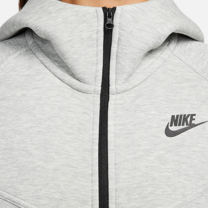Nike Women’s Sportswear Tech Fleece Windrunner – Grey