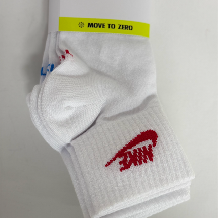 Nike Unisex Everyday Essential Ankle Socks 3-Pack – White/Multi