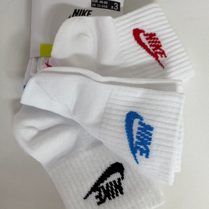 Nike Unisex Everyday Essential Ankle Socks 3-Pack – White/Multi
