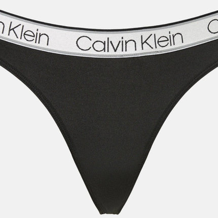 Calvin Klein Women's Chromatic Thong 3-Pack - Black/Red Carpet/Chalk Stripe Grey